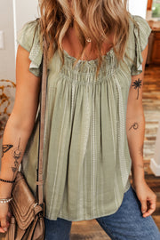 Top sin mangas holgado con cuello redondo fruncido y mangas con volantes a rayas verde laurel