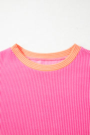 Camiseta de cuello redondo con bloques de color y cordón multicolor
