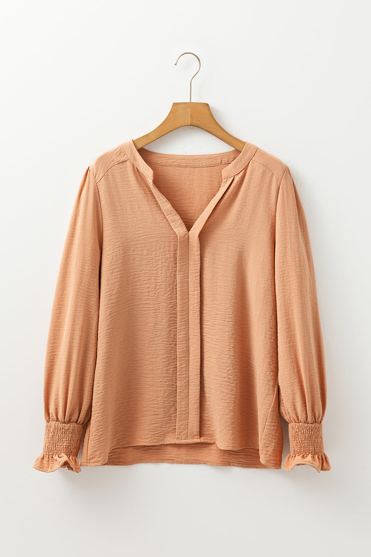 Blusa de cuello en V con puños fruncidos y muesca en color amarillo paja