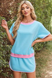 Conjunto de 2 piezas de camiseta y falda pantalón con hombros caídos y borde en bloques de color turquesa