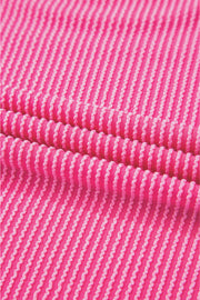 Camiseta de cuello redondo con bloques de color y cordón multicolor