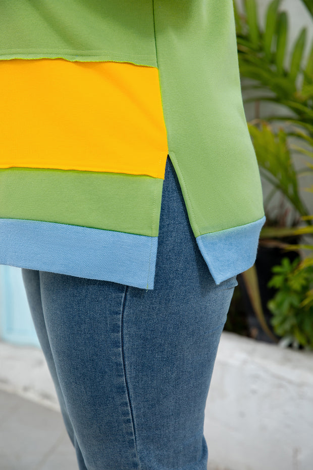 Light Blue Color Block Exposed Seam Patchwork Plus Size T Shirt