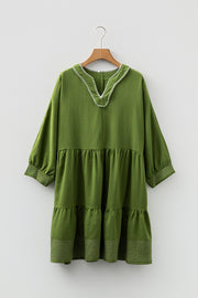 Jungle Green Contrast Stitched V Neck 3/4 Sleeve Tiered Mini Dress