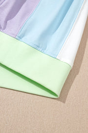 Camiseta oversize de media manga con patchwork y bloques de color blanco