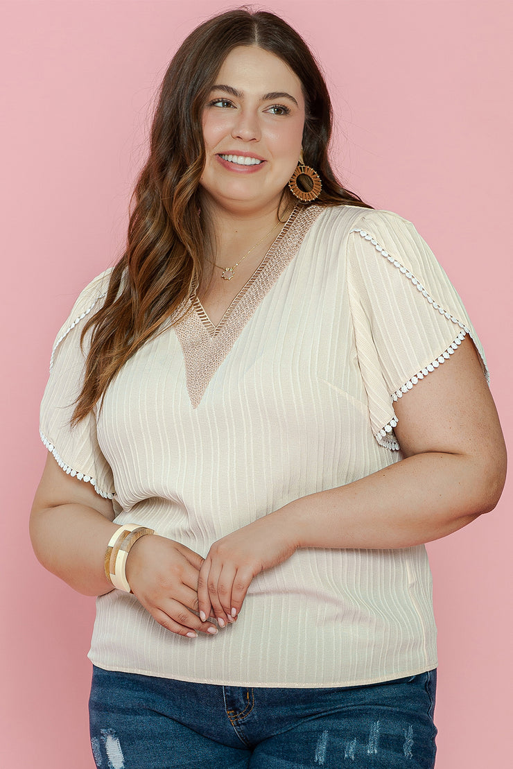 Chemisier beige à manches pétales en dentelle guipure contrastée