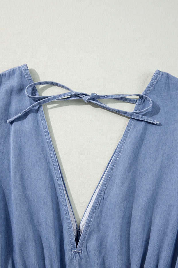Vestido largo Myosotis Chambray con escote en V profundo y mangas con brazalete